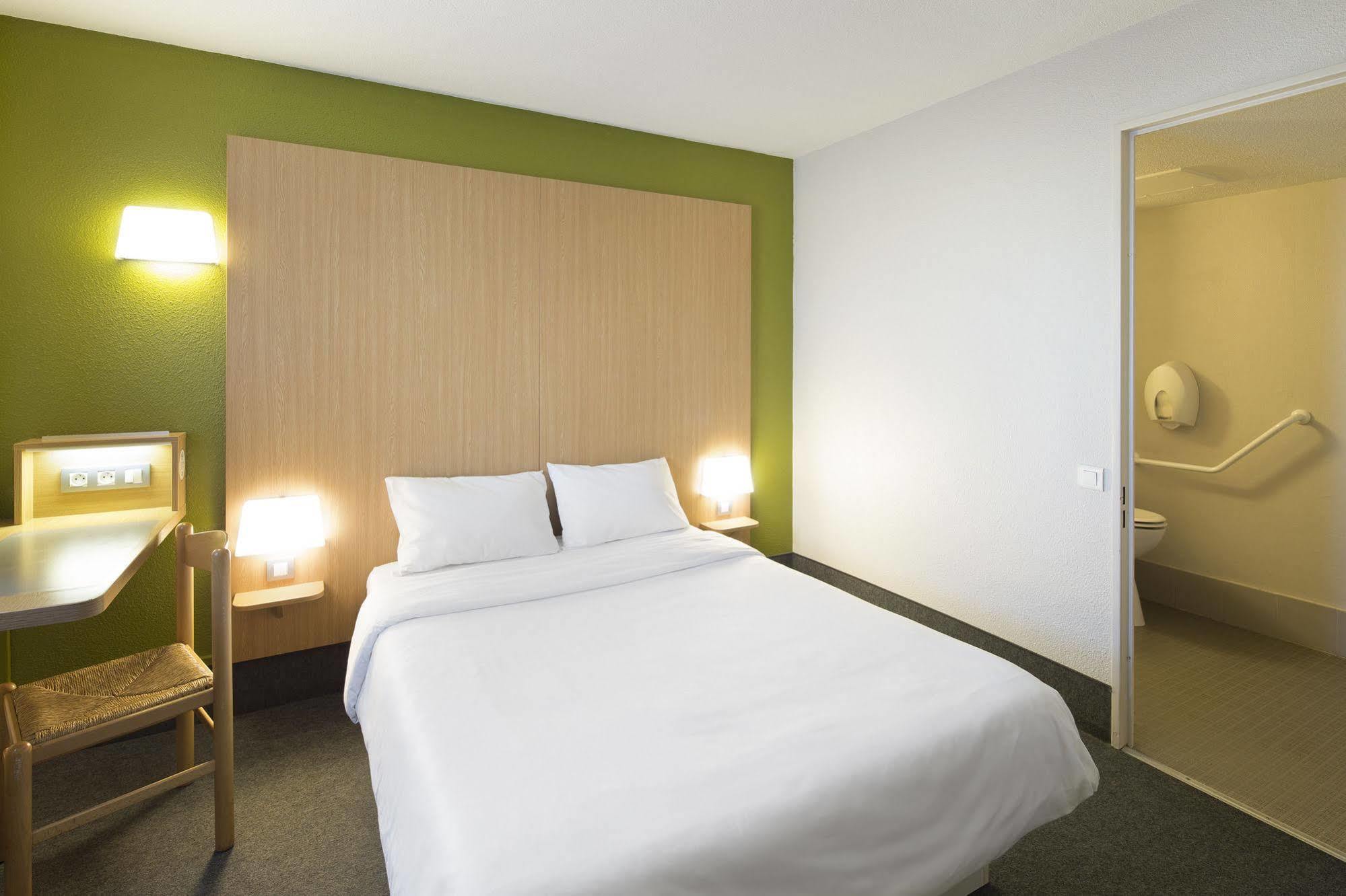 B&B Hotel Besancon Chateaufarine Екстериор снимка